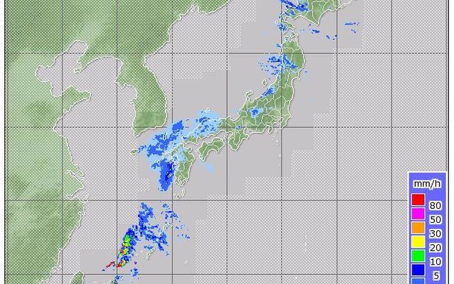 連休中は大荒れの天気の予報、今夜から関東平野部も雪の可能性 気象庁サイトの10日17時20分現在の降雨量。関東にも一部雲がかかってきている