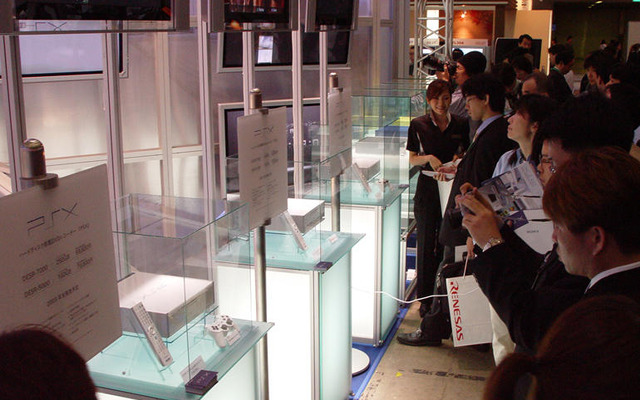【CEATEC JAPAN2003】通信・情報・映像の最新技術、幕張に集結