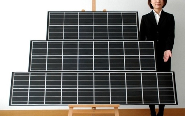 SAMURAI 太陽電池モジュール（新投入は下段の77.5Wタイプ）
