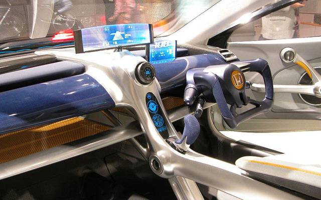 【東京ショー2003出品車】ホンダ『IMAS』は自転車感覚の環境スポーツ