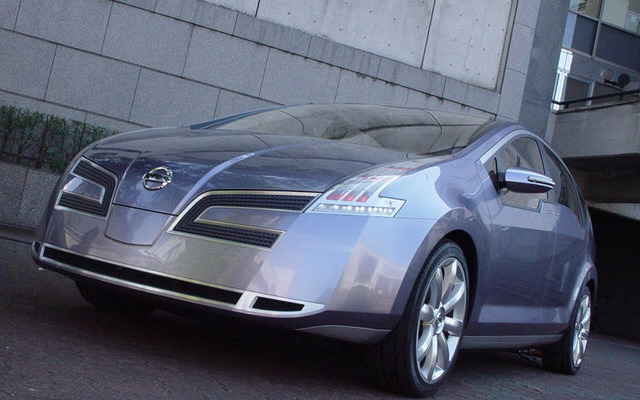 【東京ショー2003出品車】日産『セレニティ』---豪華な次世代MPV