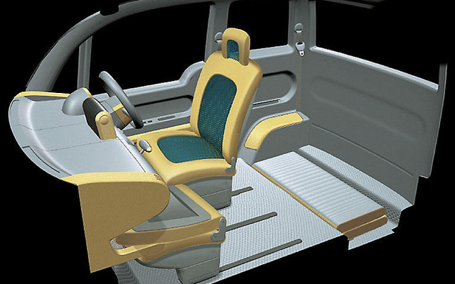 【東京ショー2003出品車】欲張っても貧乏臭いだけ!---ダイハツ『ai』