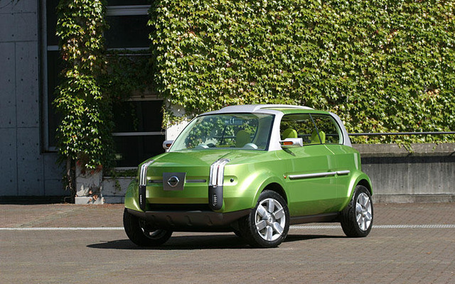 【東京ショー2003出品車】4人でワイワイしよう!…日産『レディゴ』
