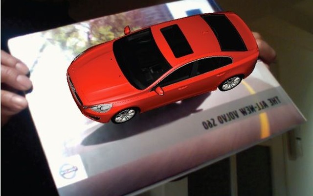 S60の製品カタログにARを導入