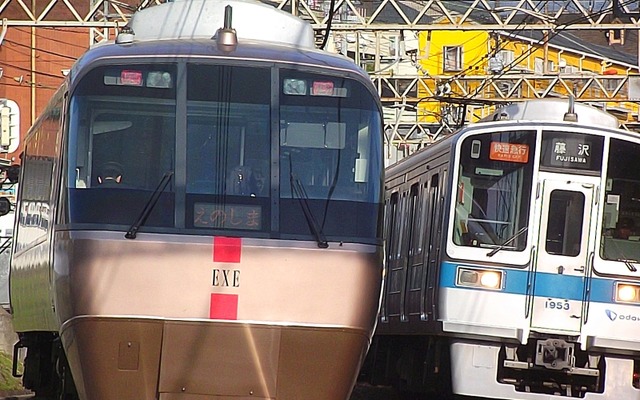 特急運転中止やダイヤ変更など