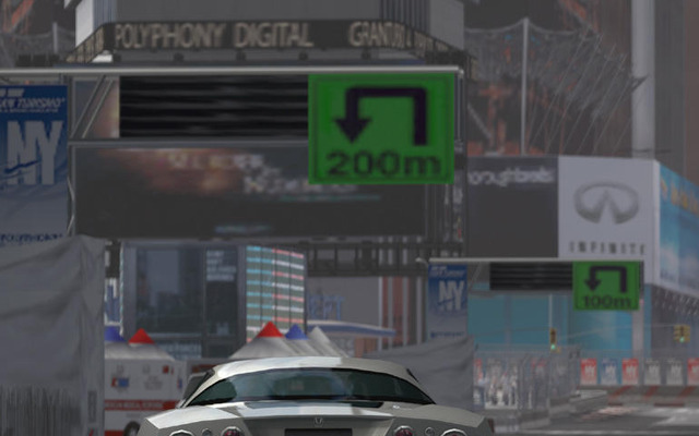 【東京ショー2003速報】東京ショー展示の『GT4』はスペシャルバージョン