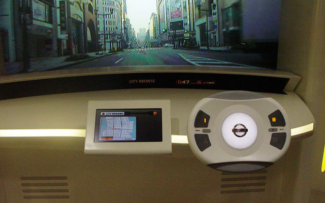 【東京ショー2003速報】日産シティブラウズ機能はそう遠くない将来……
