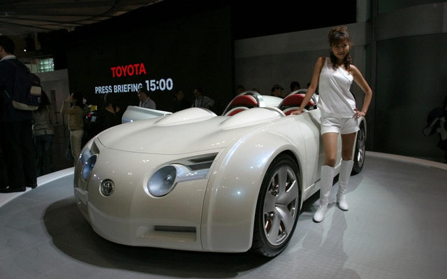 【東京ショー2003速報】キーワードは「Jファクター」---トヨタ『CS&S』