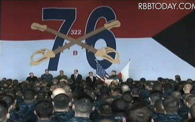北沢防衛相、「ロナルド・レーガン」を訪問……米海軍が動画公開
