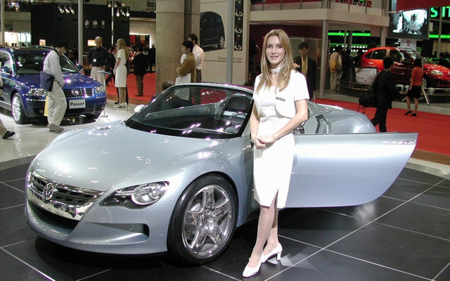 【東京ショー2003速報】VW『コンセプトR』が商品化される