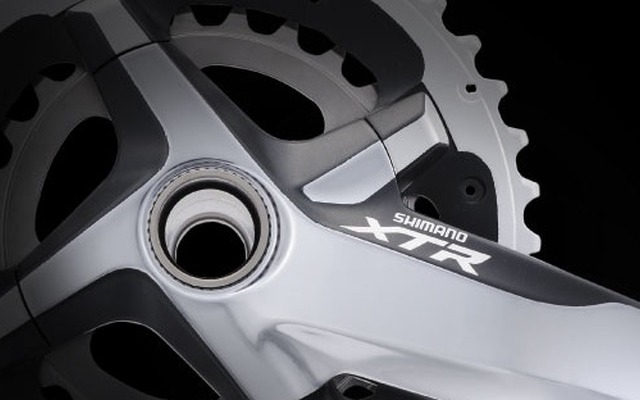 シマノのマウンテンバイクコンポーネント「XTRシリーズ」に採用された
