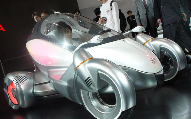 【東京ショー2003速報】トヨタ『PM』の車車間通信---コンセプトを現実に