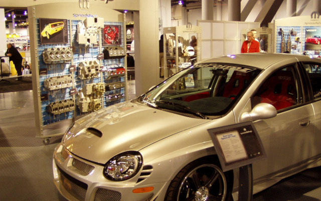 【SEMA】クライスラー・スピードショップ---ディーラーがチューナーに