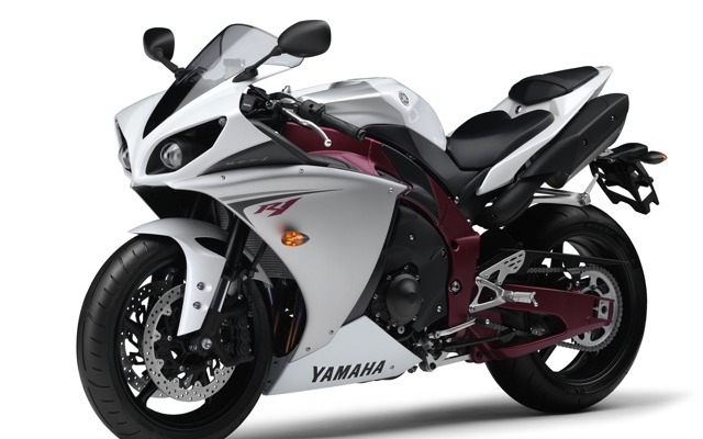 ヤマハYZF-R1