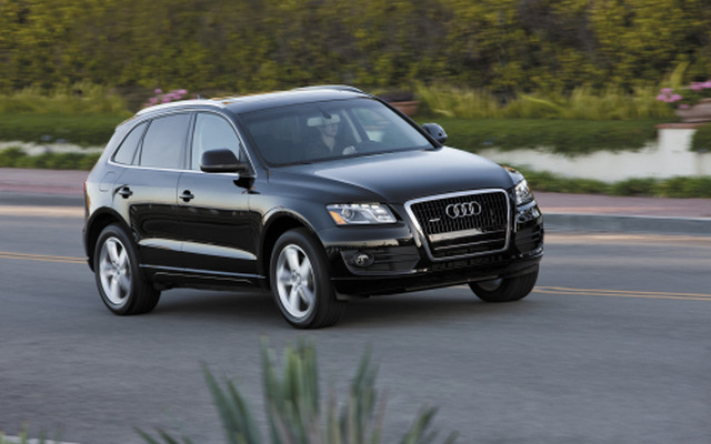 アウディ Q5