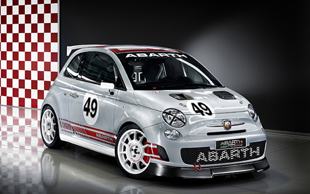 アバルトのレース車両 ABARTH 500 ASSETTO CORSE