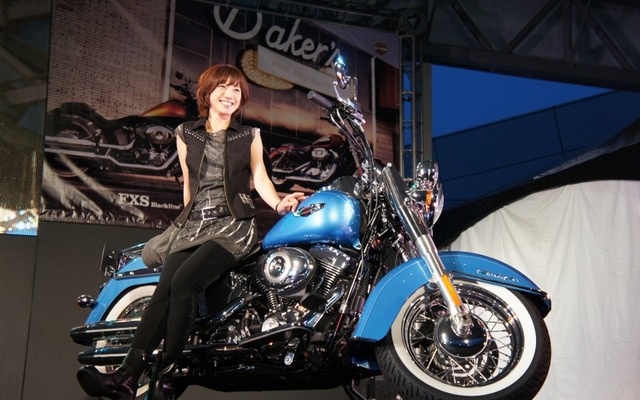 ［写真蔵］ハーレー2011年最新モデル…ブルースカイヘヴン