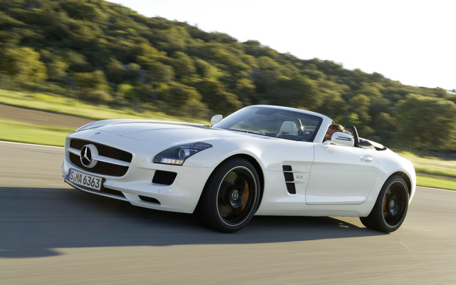 メルセデスベンツ SLS AMG ロードスター