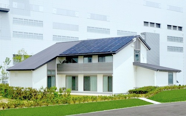 シャープ・エコハウスの実証実験…EVを蓄電池として活用