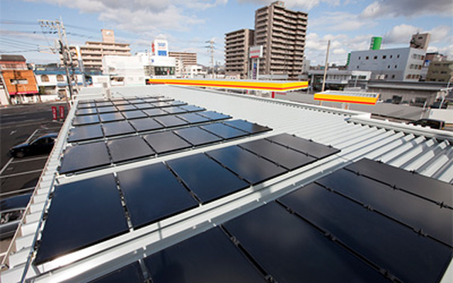 昭和シェル系列のSS、200か所以上に設置されるCIS薄膜太陽電池