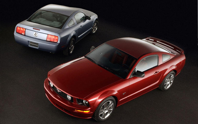 【デトロイトショー'04出品車】入魂のフォード『マスタング』
