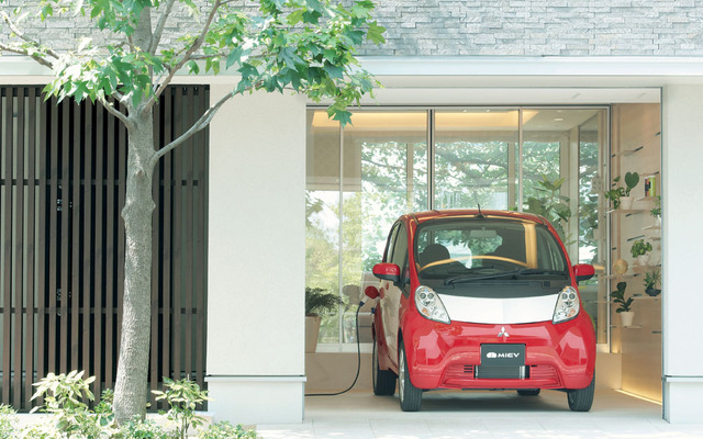 三菱i-MiEV