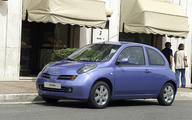 2004年、欧州での推移……日産は『マイクラ』、『プリマスター』が牽引
