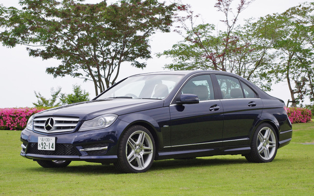 メルセデスベンツ C200ブルーエフィシエンシー アバンギャルド AMGスポーツパッケージ装着車