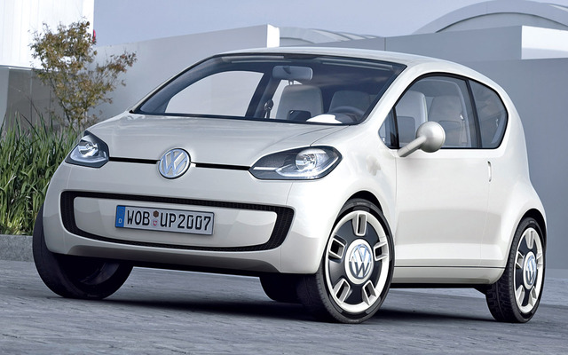 VWの世界戦略小型車「UP!」は8月にデビューを飾ると見られる（写真は2007年のコンセプト）
