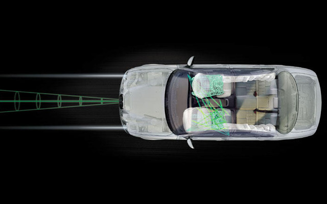 ジャガー『Sタイプ』特別仕様車…最先端の安全テクノロジー