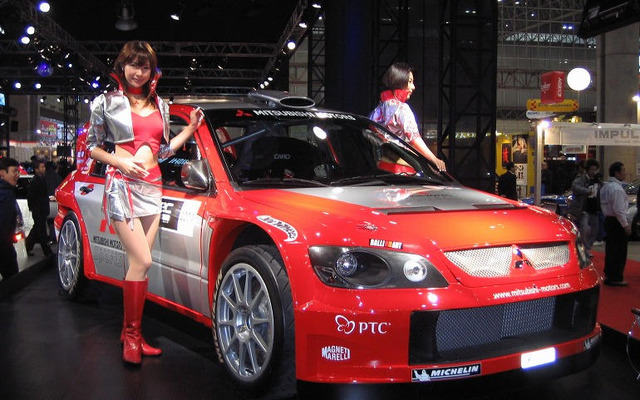【東京オートサロン'04写真蔵】三菱『ランサー』---WRC＆ランエボVIII MR