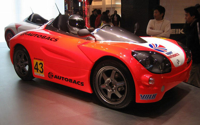 【東京オートサロン'04写真蔵】『ゼロEVエレクシードRS』にしびれる