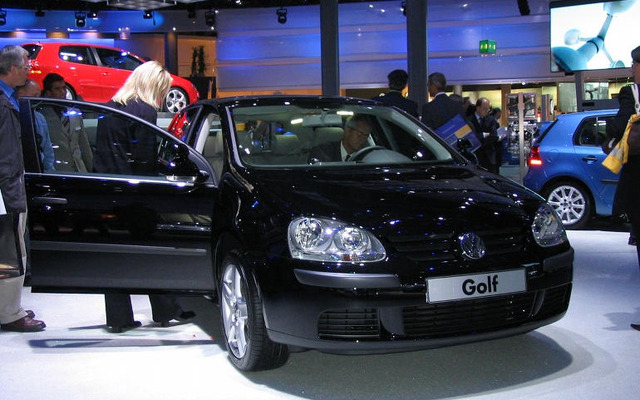 2003年の西欧、新車登録台数マイナス……日本メーカー9％増
