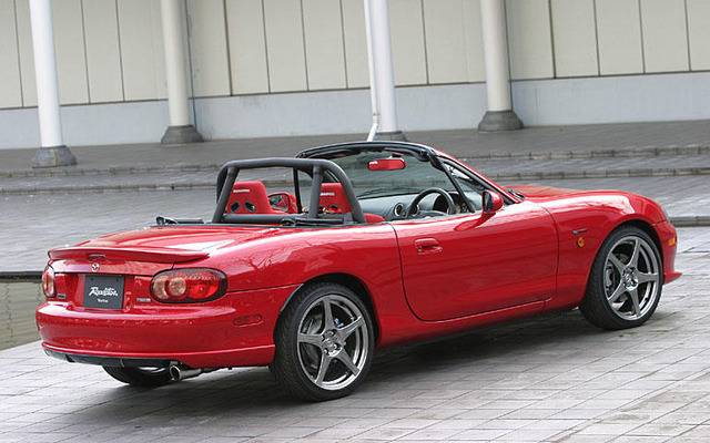 【写真蔵】『ロードスター・ターボ』サーキットトライアル