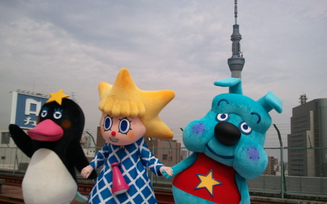 テッペンペン・ソラカラちゃん・スコブルブル、浅草駅ビル屋上でそろい踏み 