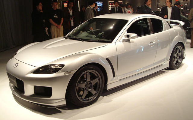 【COTY】豪『ホイールズ』がマツダRX-8に授賞