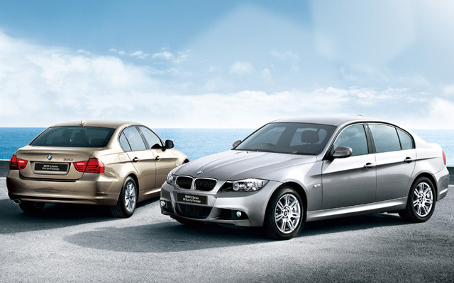 BMW3シリーズ、夏を楽しむ2つの個性