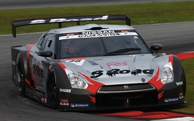 宮城県で開催されたSUPER GT第4戦、日産GT-Rの柳田真孝/ロニー・クインタレッリ組がポールを獲得（写真：参考画像）