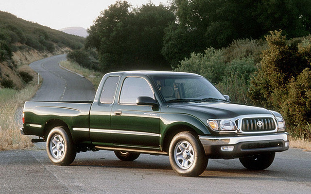 【シカゴモーターショー'04出品車】注目、注目---トヨタ『タコマ』