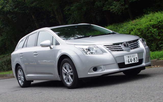 トヨタ アベンシス 新型