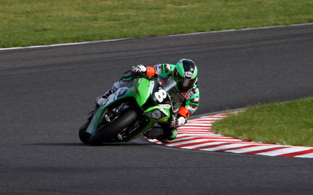 鈴鹿8時間耐久ロードレース2011