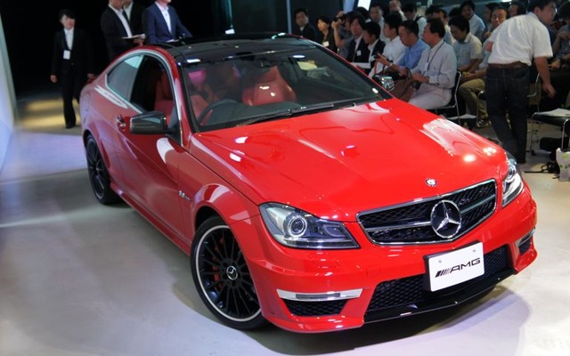メルセデスベンツ C63AMGクーペ