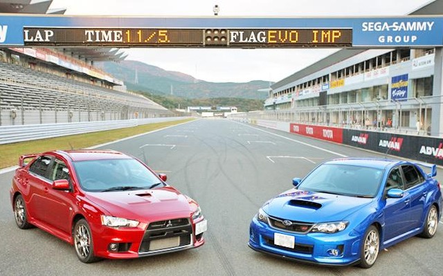 ランサーエボリューションとインプレッサが集まるドライビングレッスン
