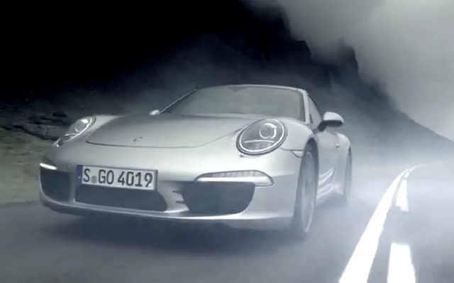 新型ポルシェ911のプロモーション映像（動画キャプチャー）