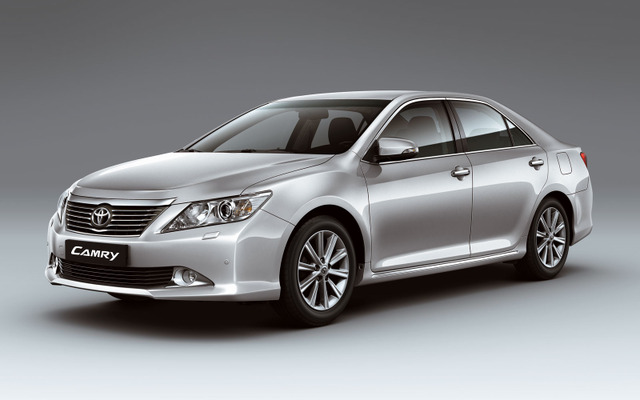 トヨタ カムリ 新型（ウクライナ仕様）