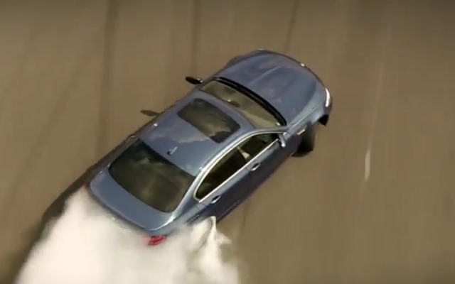 新型BMW M5のパフォーマンスを体験した6名の映像（動画キャプチャー）