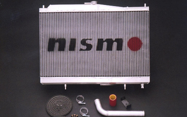 NISMOが『スカイラインGT-R』用ラジエターをリニューアル