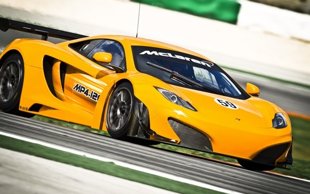 マクラーレン MP4-12C GT3