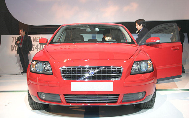 【ボルボ『S40/V50』日本発表】見せる自信、待たせて勝負