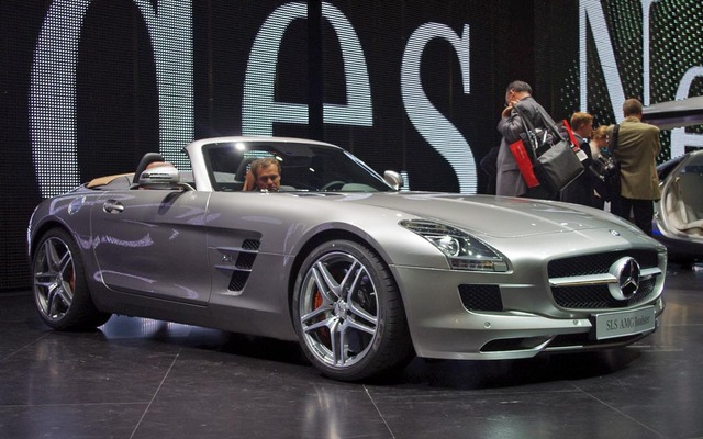 メルセデスベンツSLS AMGロードスター（フランクフルトモーターショー11）